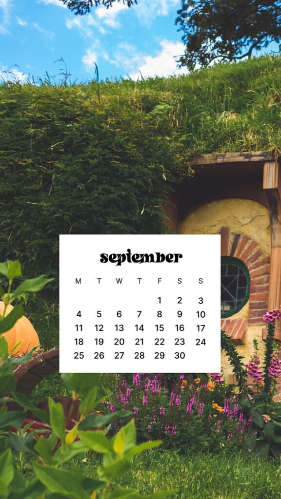 SEPTEMBER 2023 WALLPAPERS – 45 FREE PHONE &#038; DESKTOP CALENDARS!, Oh So Lovely Blog