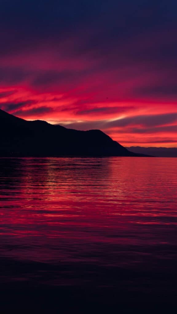 SEPTEMBER 2023 WALLPAPERS – 45 FREE PHONE &#038; DESKTOP CALENDARS!, Oh So Lovely Blog