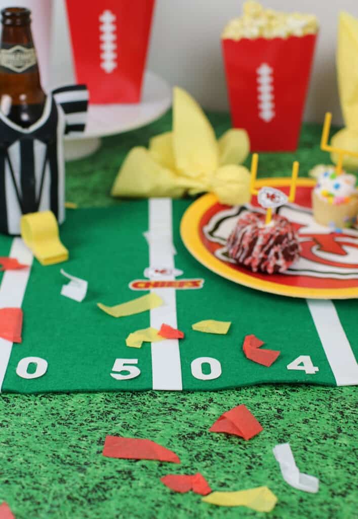 Super Bowl Decorations – DIY and Store Bought Ideas, Oh So Lovely Blog