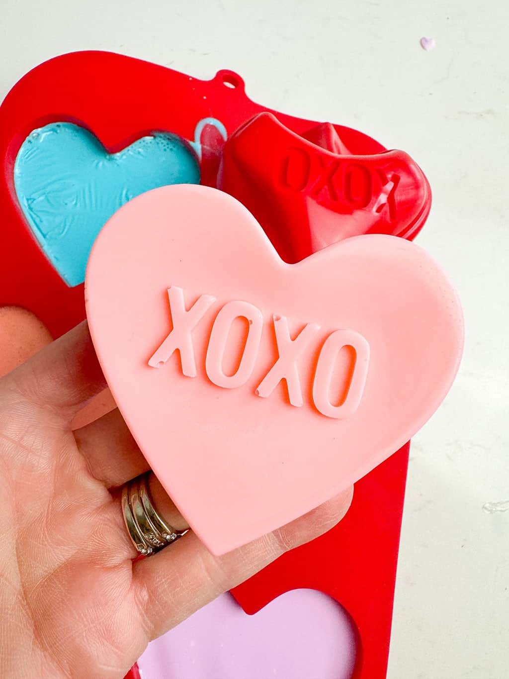 Conversation Heart Soaps – An Easy Valentine&#8217;s Day DIY, Oh So Lovely Blog