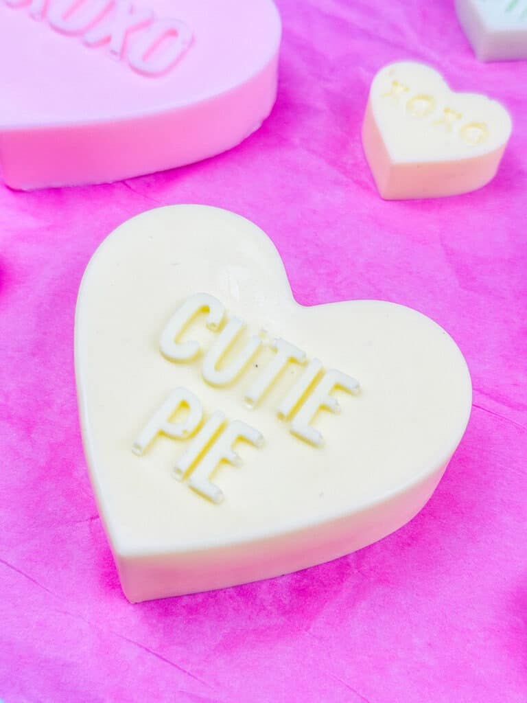 Conversation Heart Soaps – An Easy Valentine&#8217;s Day DIY, Oh So Lovely Blog