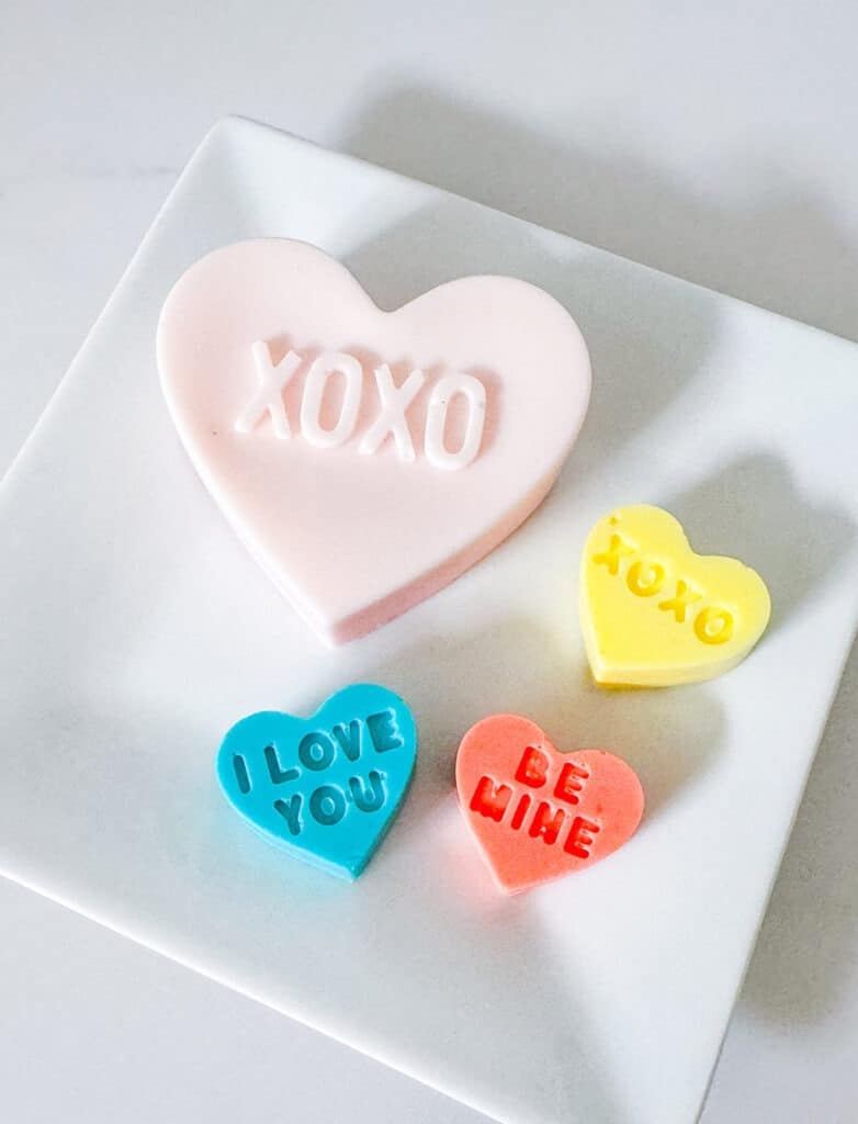 Conversation Heart Soaps – An Easy Valentine&#8217;s Day DIY, Oh So Lovely Blog