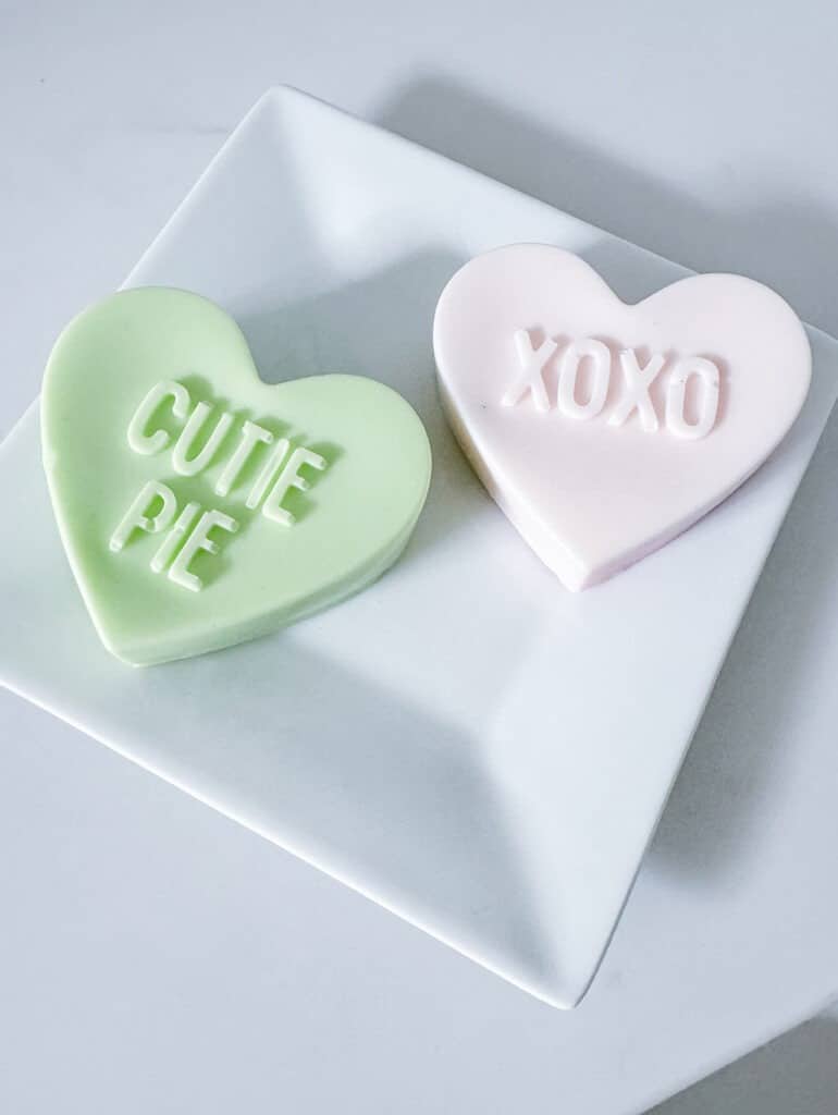 Conversation Heart Soaps – An Easy Valentine&#8217;s Day DIY, Oh So Lovely Blog