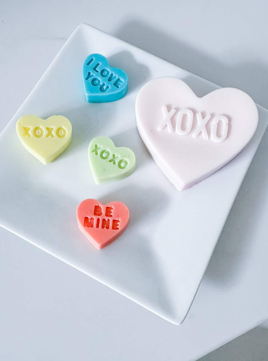 Conversation Heart Soaps – An Easy Valentine&#8217;s Day DIY, Oh So Lovely Blog