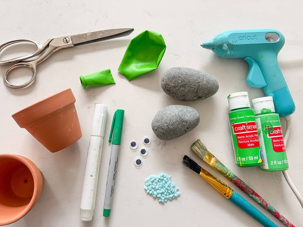 HOW TO MAKE A DIY ROCK CACTUS, Oh So Lovely Blog