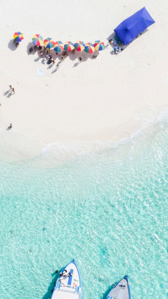 July 2024 Wallpapers – 60 Free Phone &#038; Desktop Calendars + Disability Pride, Oh So Lovely Blog