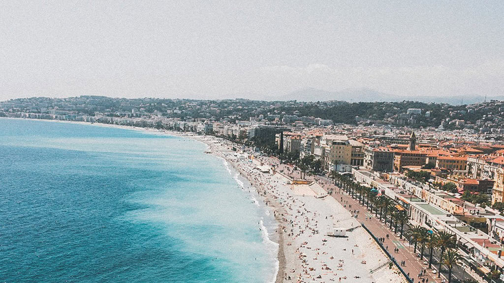 July 2024 Wallpapers – 60 Free Phone &#038; Desktop Calendars + Disability Pride, Oh So Lovely Blog