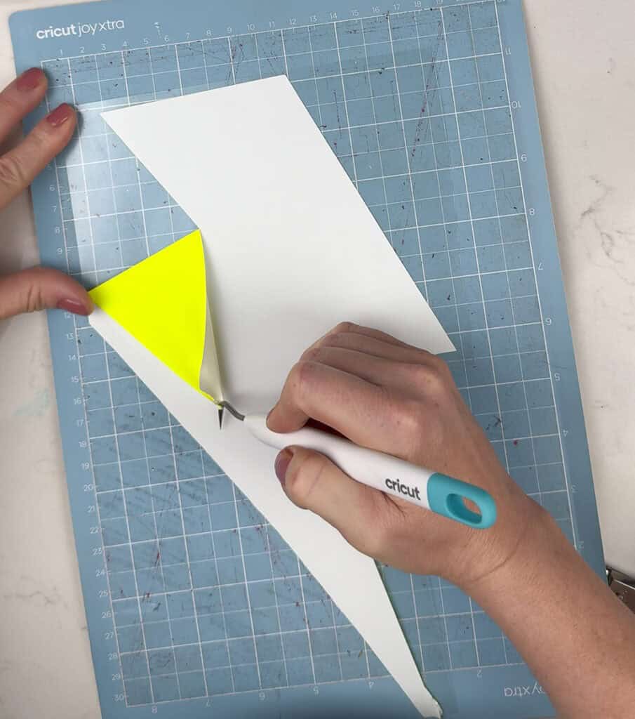 How to make DIY Neon Pillows, Oh So Lovely Blog