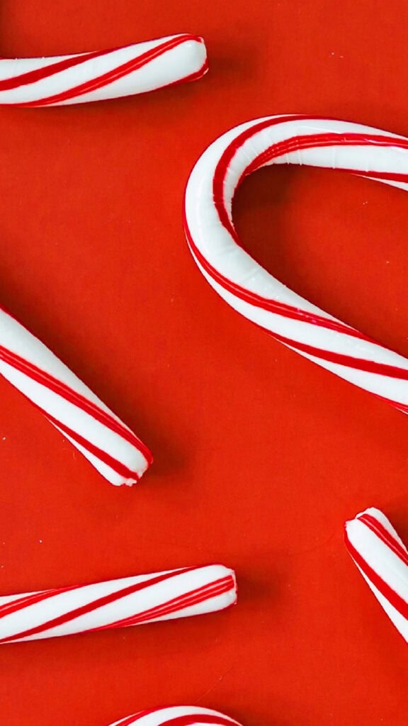 December 2024 Wallpapers – 79 Free Phone &amp; Desktop Calendars (+ Hanukkah &amp; Kwanzaa Options), Oh So Lovely Blog
