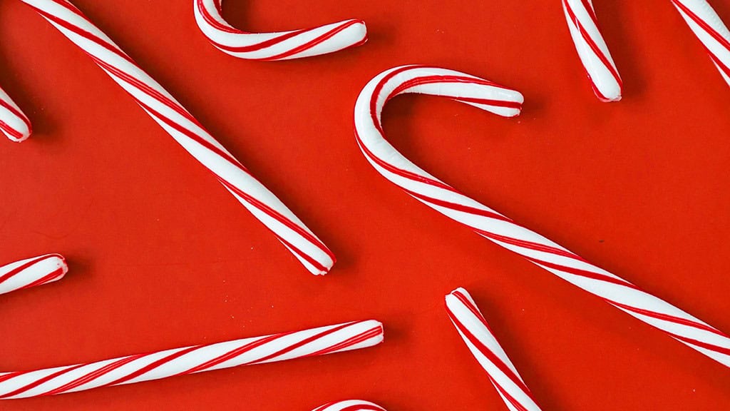 December 2024 Wallpapers – 79 Free Phone &amp; Desktop Calendars (+ Hanukkah &amp; Kwanzaa Options), Oh So Lovely Blog