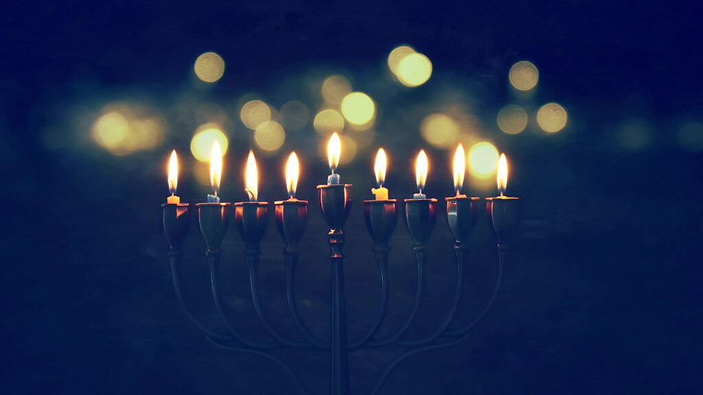 December 2024 Wallpapers – 79 Free Phone &amp; Desktop Calendars (+ Hanukkah &amp; Kwanzaa Options), Oh So Lovely Blog
