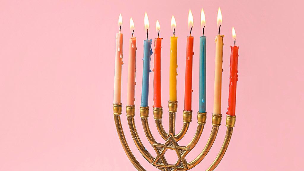 December 2024 Wallpapers – 79 Free Phone &amp; Desktop Calendars (+ Hanukkah &amp; Kwanzaa Options), Oh So Lovely Blog