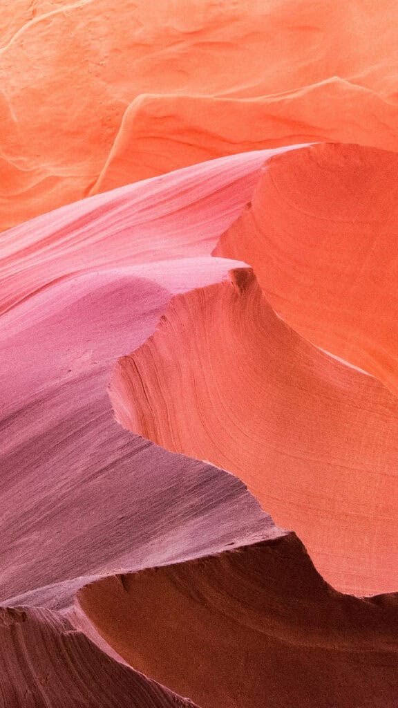 April 2025 Wallpapers – 40 Free Phone &#038; Desktop Calendars!, Oh So Lovely Blog