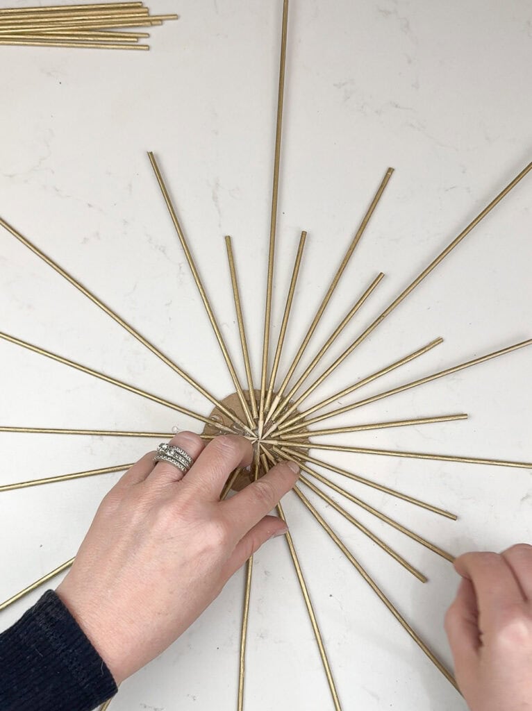 DIY Sunburst Art – Two Modern Styles, Oh So Lovely Blog