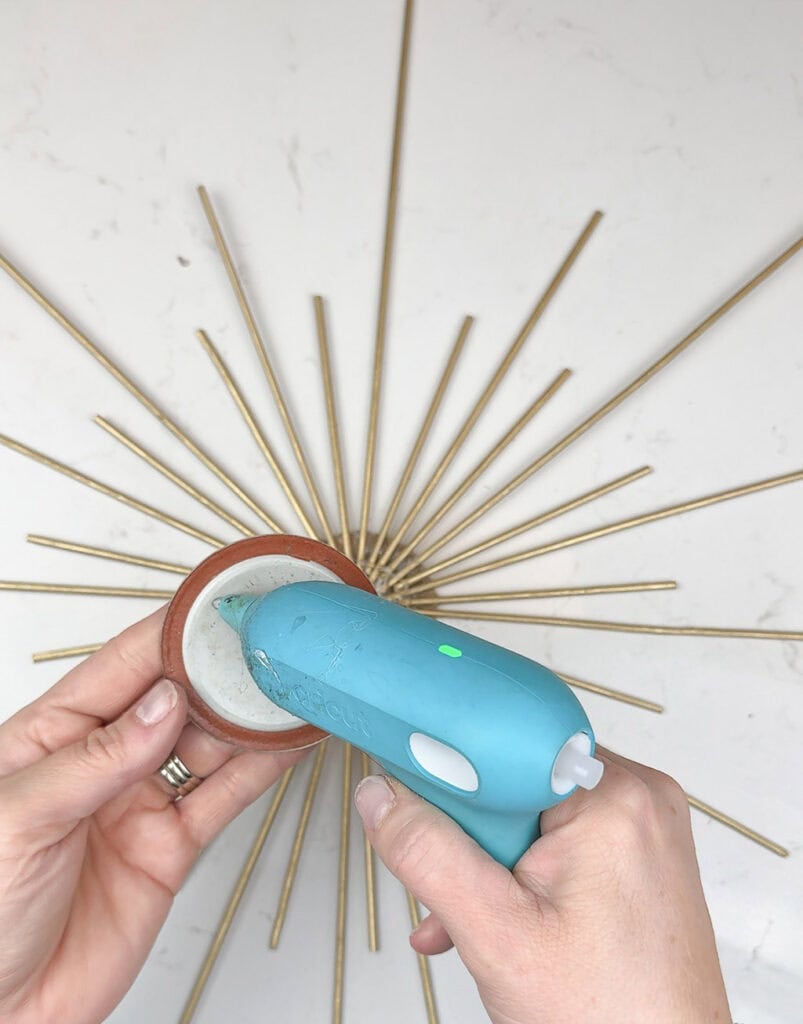 DIY Sunburst Art – Two Modern Styles, Oh So Lovely Blog