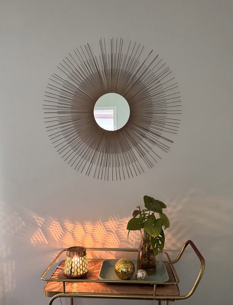 DIY Sunburst Art – Two Modern Styles, Oh So Lovely Blog