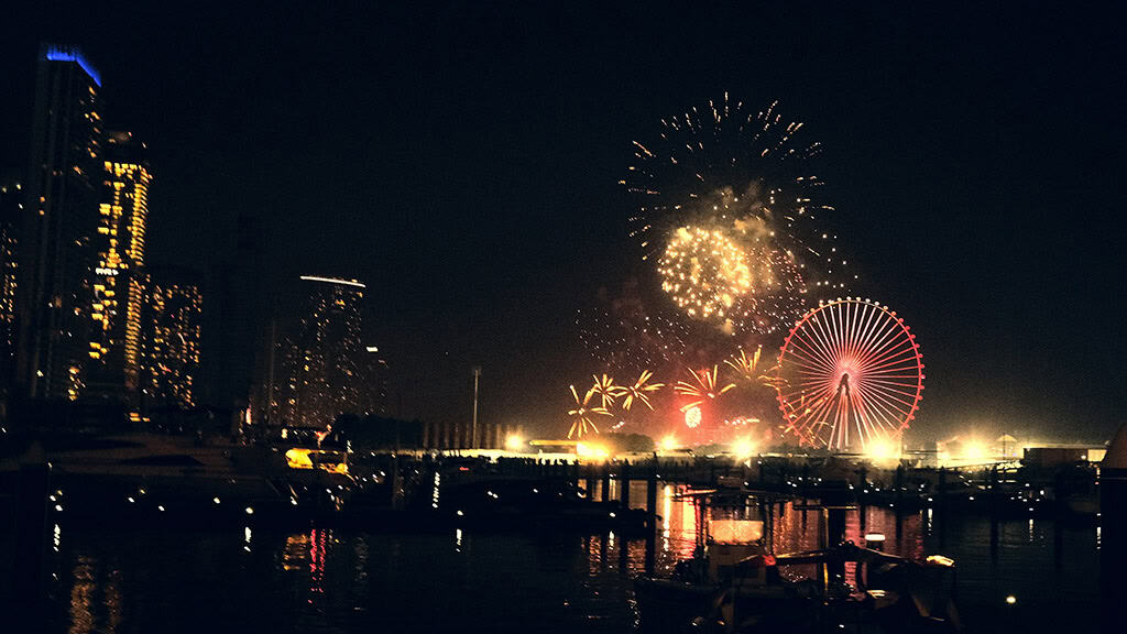 July 2025 Wallpapers – 50 Free Phone &amp; Desktop Calendars + Disability Pride, Oh So Lovely Blog