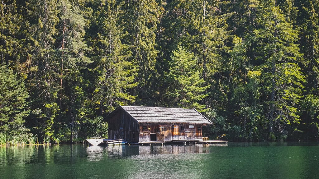 August 2025 Wallpapers – 45 Free Phone &amp; Desktop Calendars!, Oh So Lovely Blog