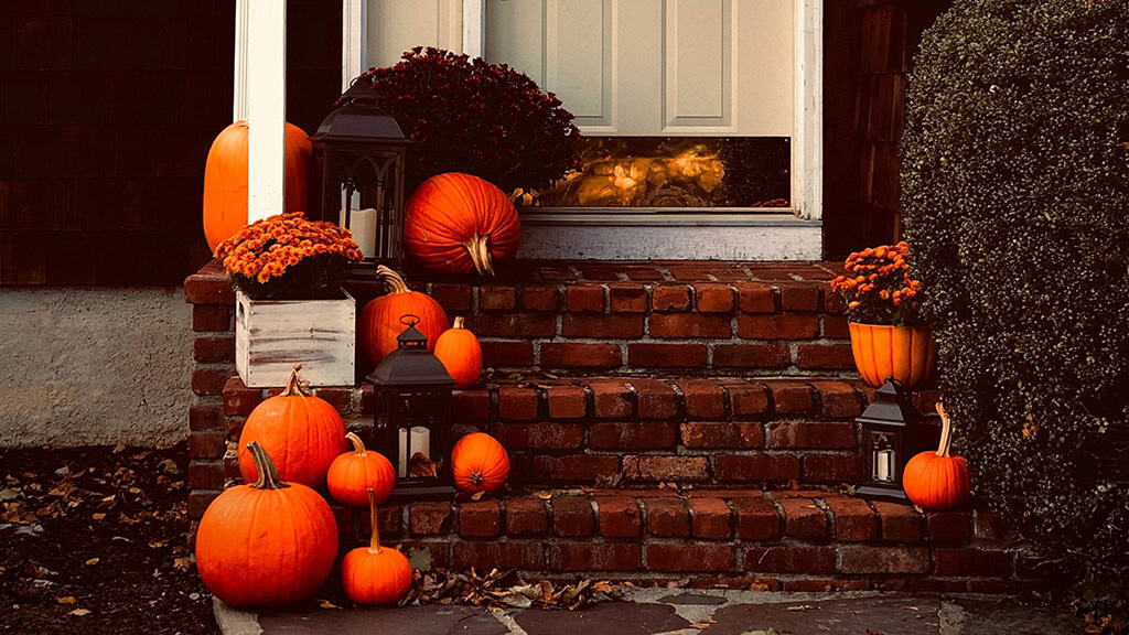 November 2025 Wallpapers – 56 Free Phone &amp; Desktop Calendars + Native American Heritage Month!, Oh So Lovely Blog